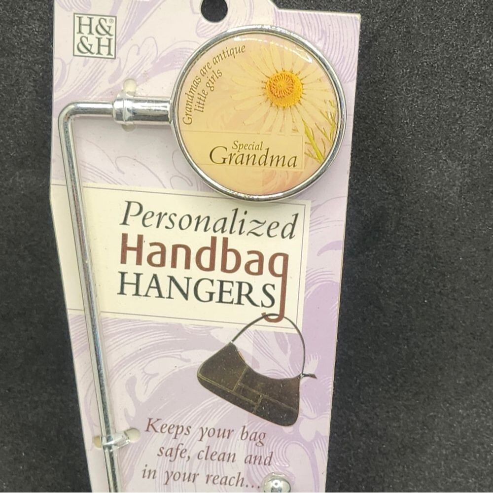H&H Special Grandma Handbag Hanger Silver Daisy Purse Hook NWT Gift